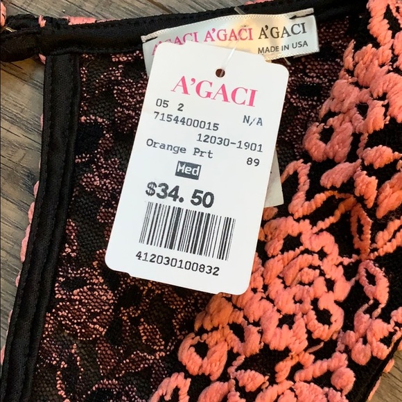 Black and light pink lace peplum top dress - Picture 3 of 3